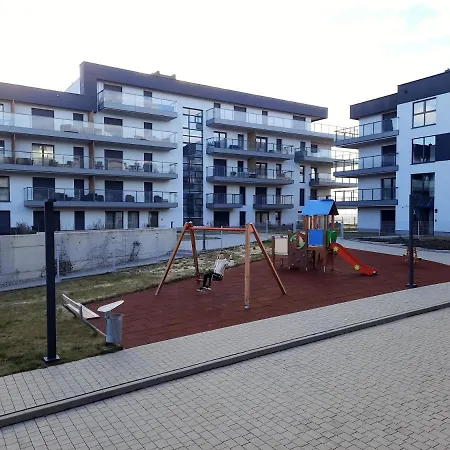 13 Diamond Apartment *