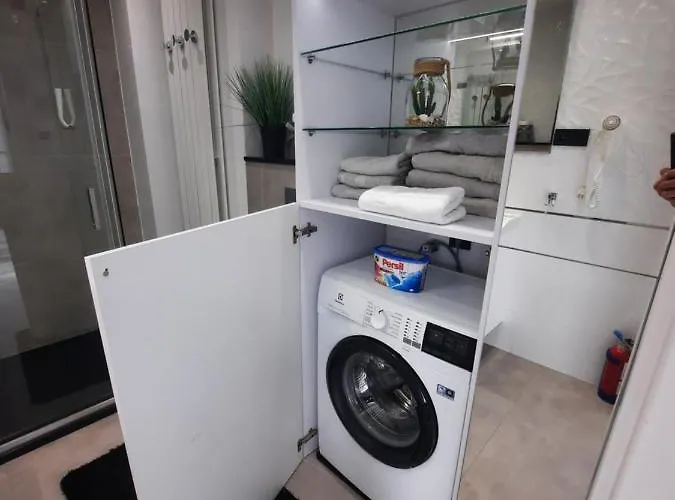 13 Diamond 아파트 *